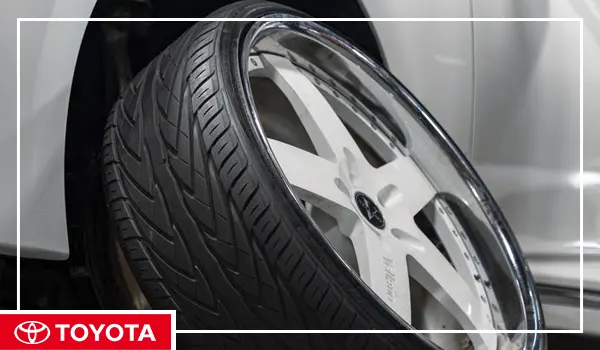 انواع لاستیک‌ خودرو های تویوتا